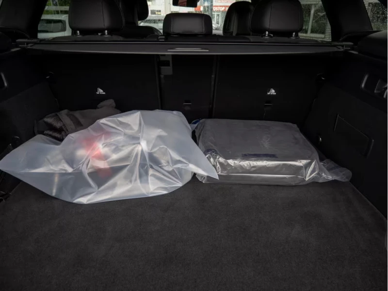 Mercedes-Benz GLC 300 AMG/313HP/4MATIC/MEMO/CAM/LED/NAVI/DIGI/AMBI/204G, снимка 15 - Автомобили и джипове - 51484552