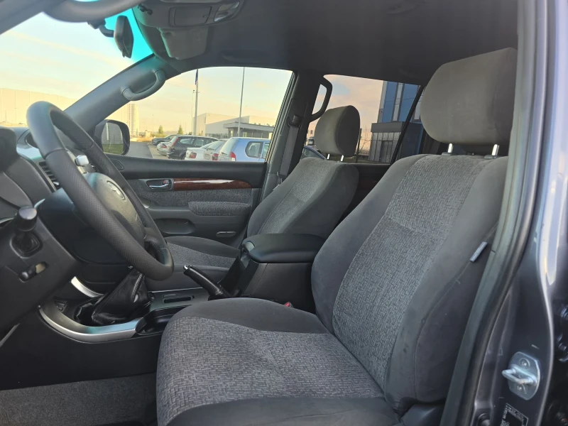 Toyota Land cruiser 3.0D4D/173кс/РЪЧКА/ПРУЖИНА/ИТАЛИЯ, снимка 11 - Автомобили и джипове - 52770996