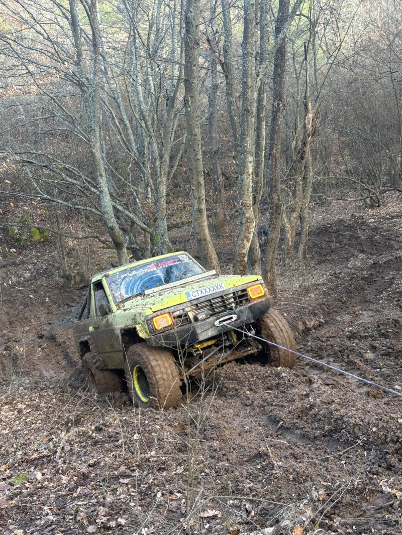 Nissan Patrol Offroad, снимка 5 - Автомобили и джипове - 53371856