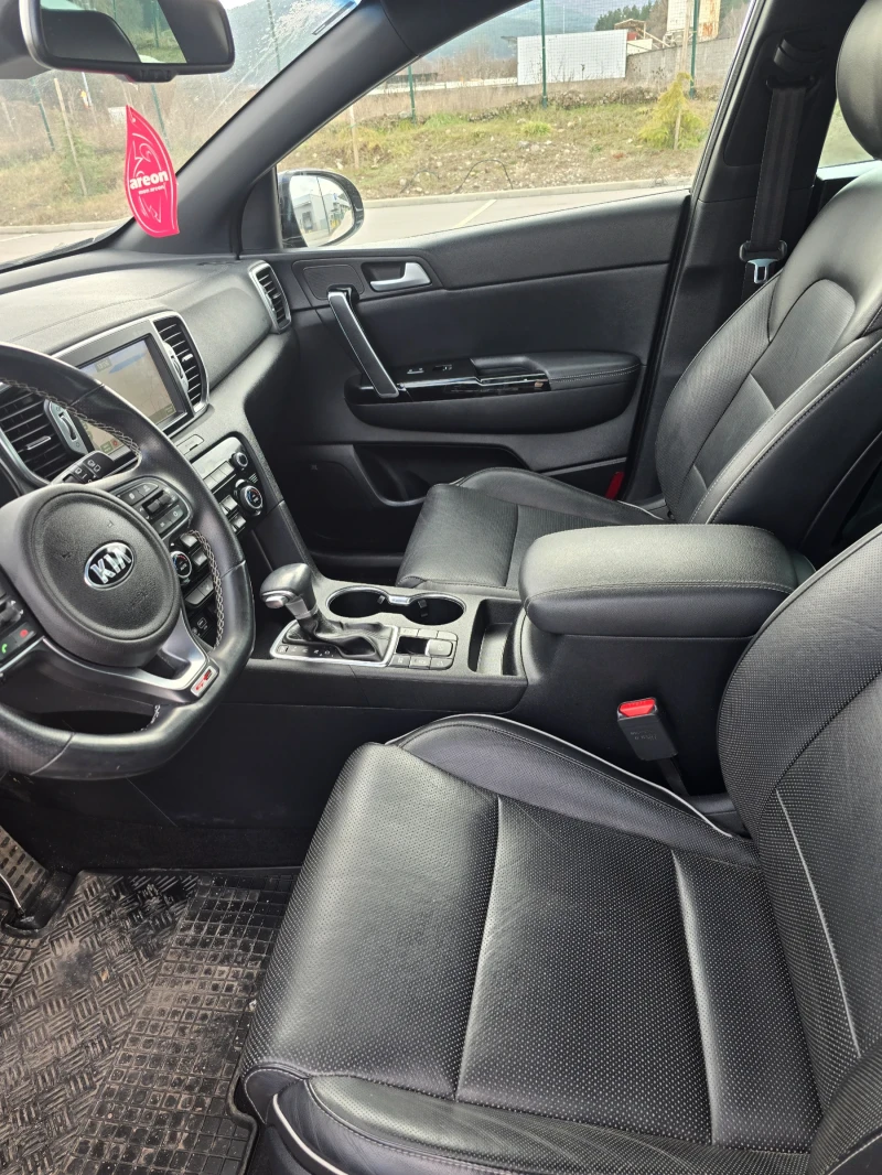 Kia Sportage GT-LINE 1.7D 141HP * Панорама* Blind spot* JBL* , снимка 7 - Автомобили и джипове - 53408977