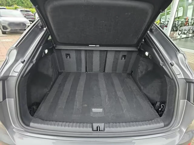 Audi Q4 SB/50e-TRON/299HP/MATRIX/NAVI/HUD/DIGITAL/LED/721f - изображение 6
