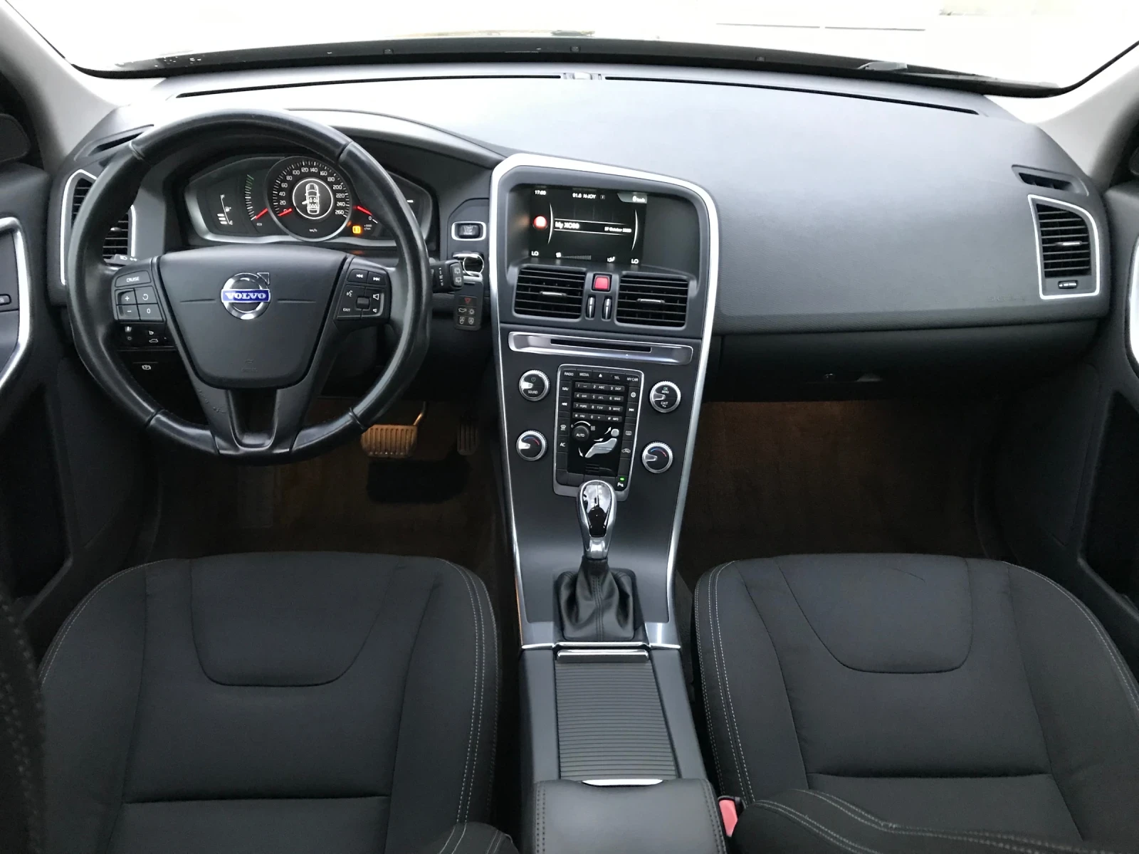 Volvo XC60  | Mobile.bg   16