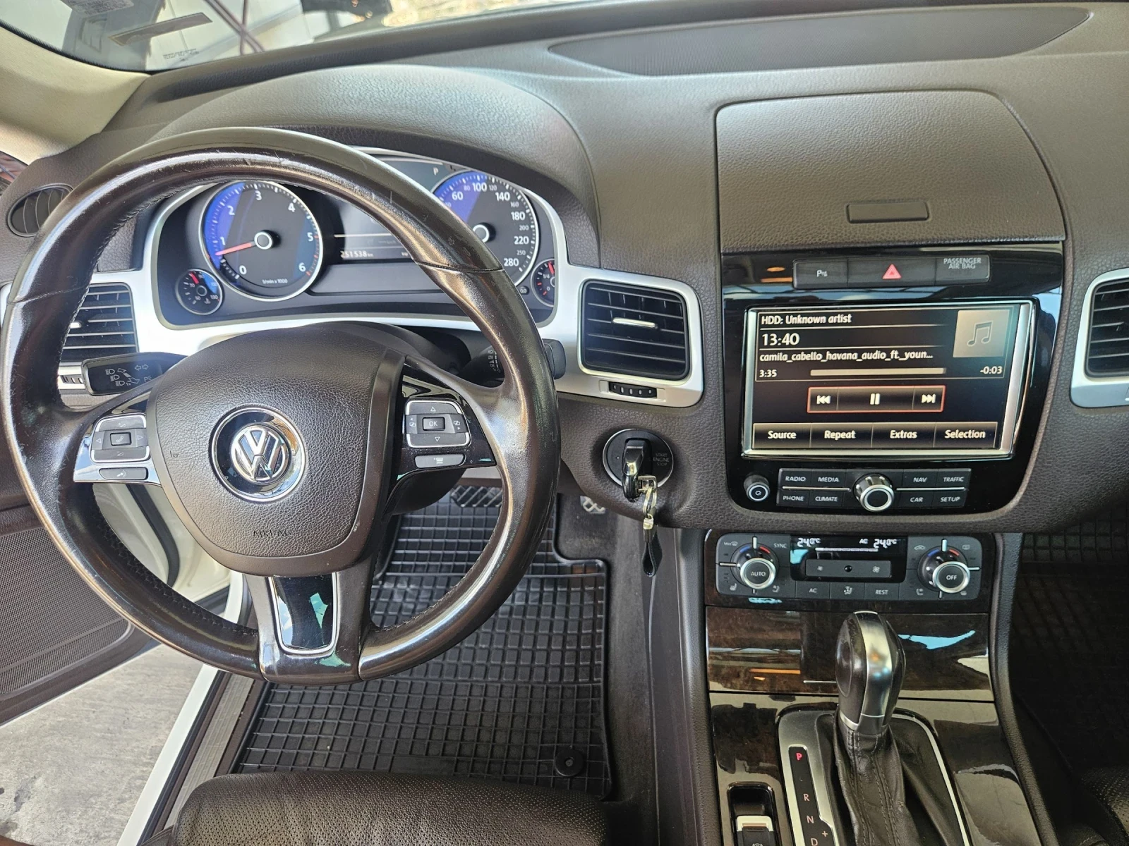 VW Touareg 3.0TDI* FULL*  | Mobile.bg   11