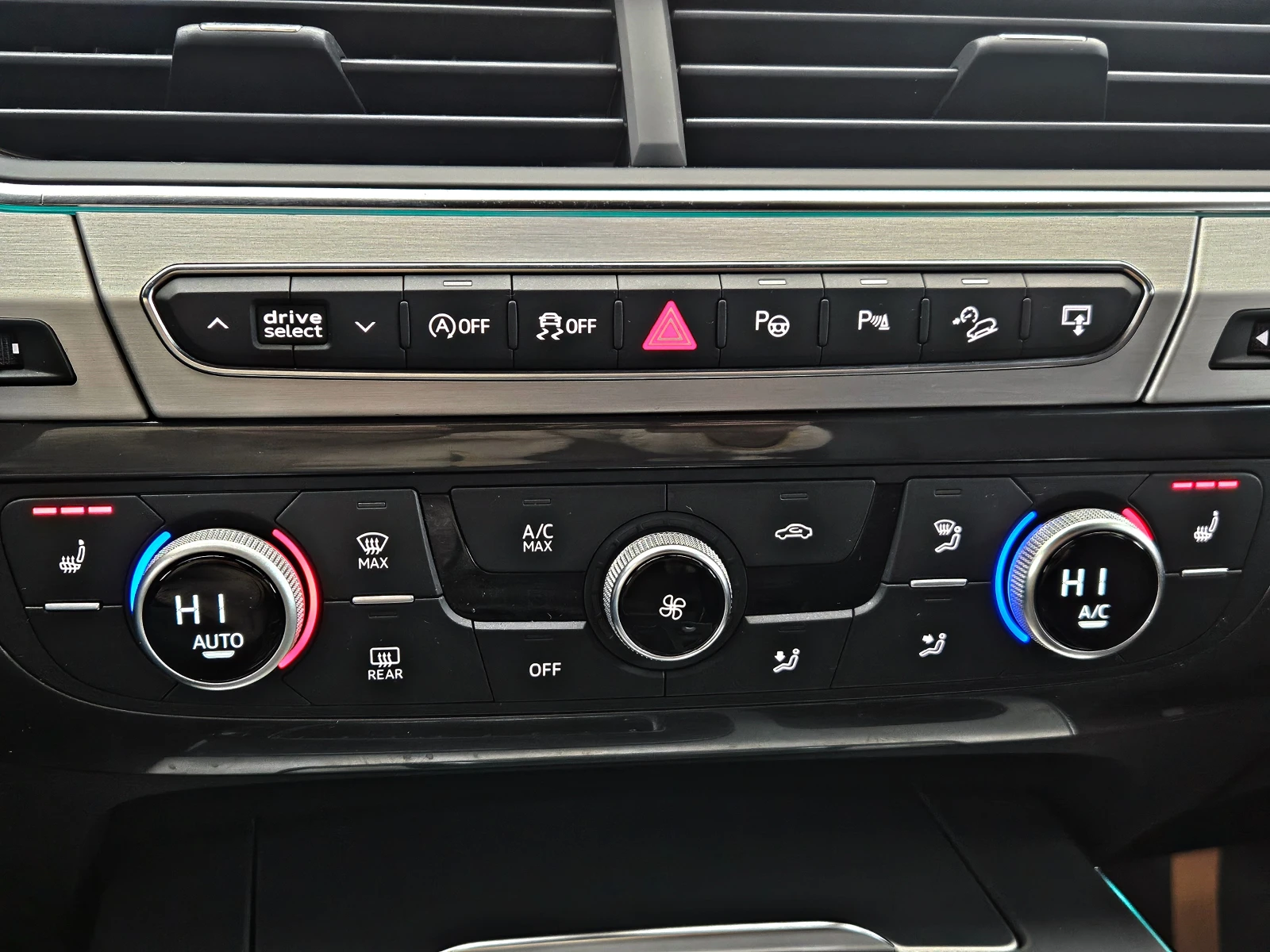 Audi Q7 S-LINE/DISTR/360CAM/BOSE/AIR/�����/CAR PLAY/LIZING | Mobile.bg � ����������� 11