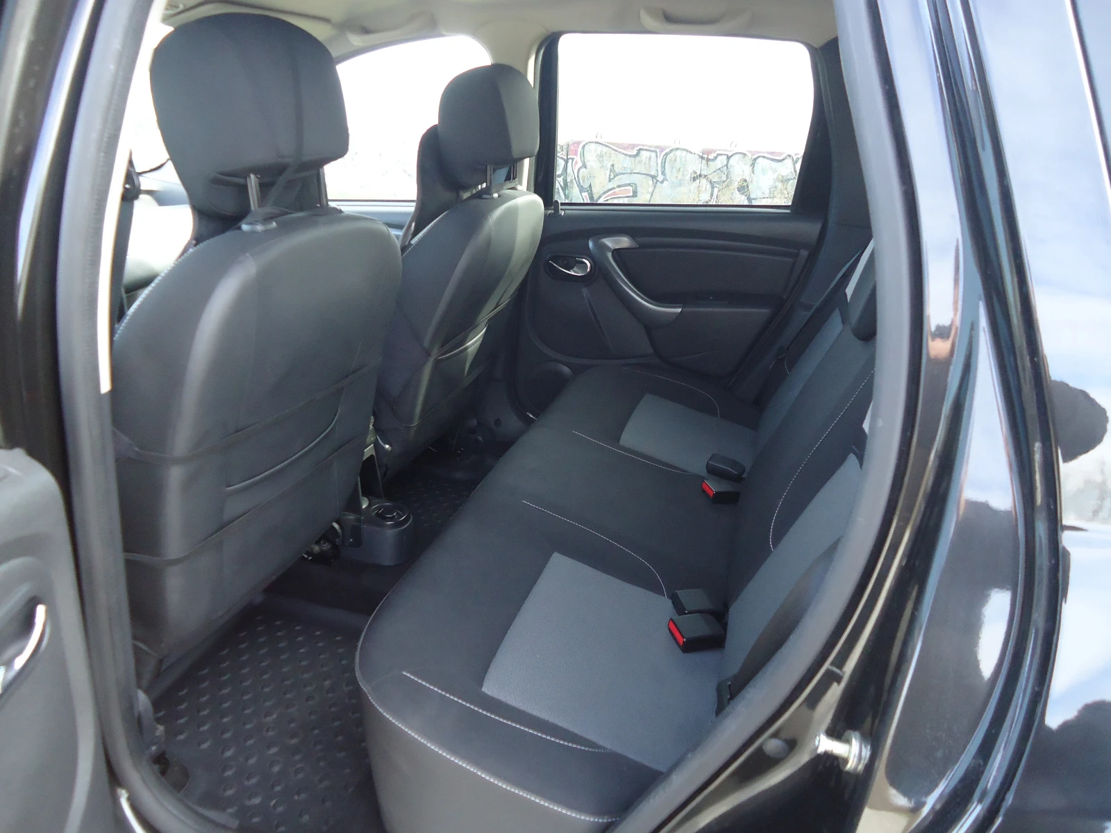 Dacia Duster 1.5 TDI | Mobile.bg � ����������� 10