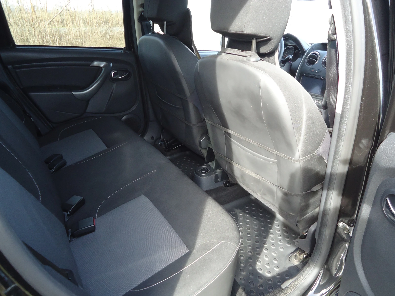 Dacia Duster 1.5 TDI | Mobile.bg � ����������� 9