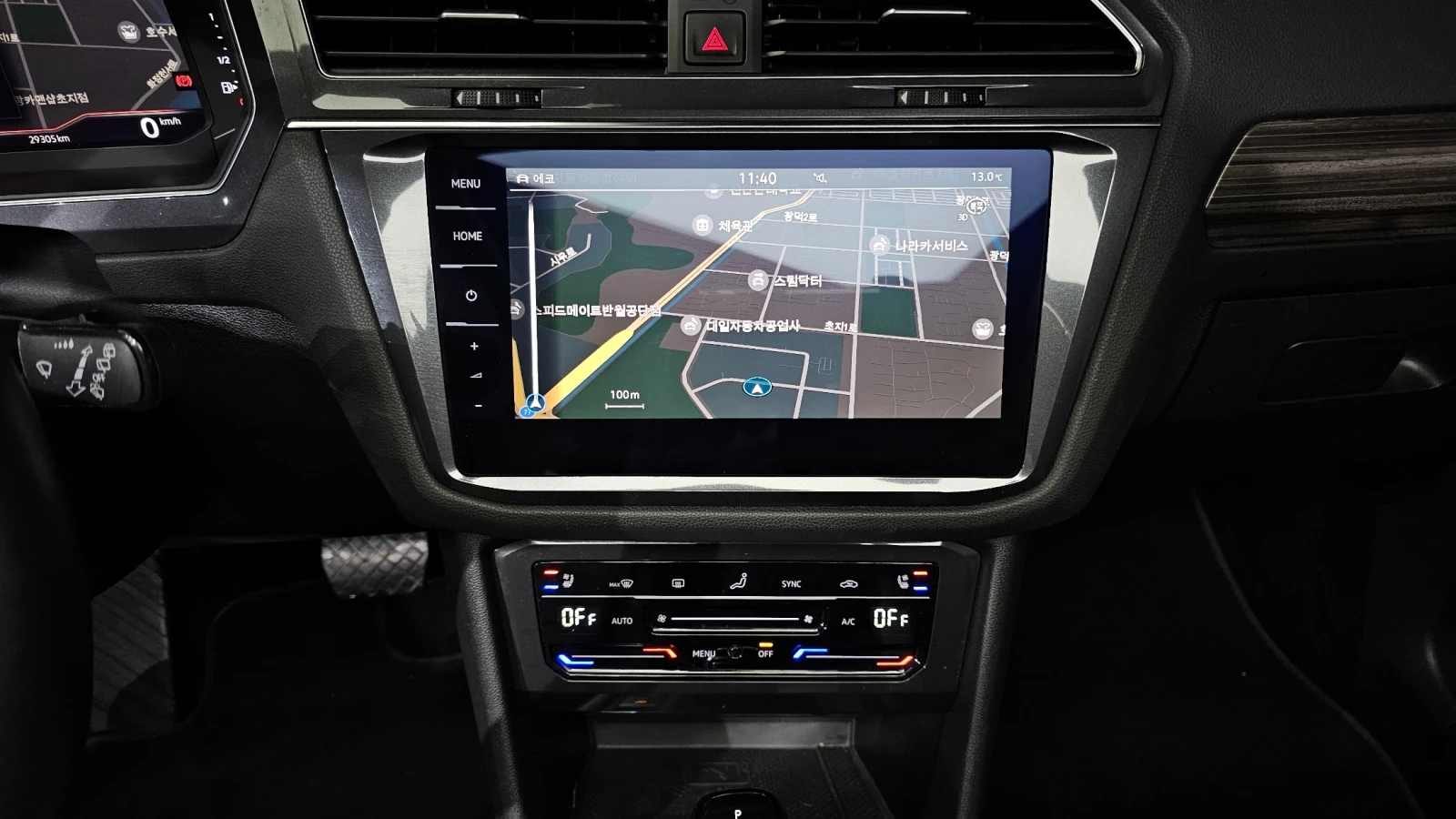 VW Tiguan 2023* PRESTIGE* HEAD-UP* ALLSPACE* КРАЙНА ЦЕНА, снимка 11 - Автомобили и джипове - 54378757
