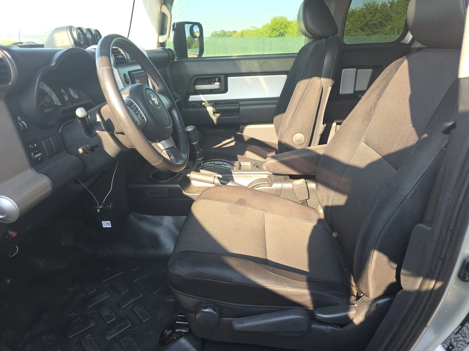 Toyota Fj cruiser 2007 Toyota FJ Cruiser wRear Doors, снимка 10 - Автомобили и джипове - 54649624