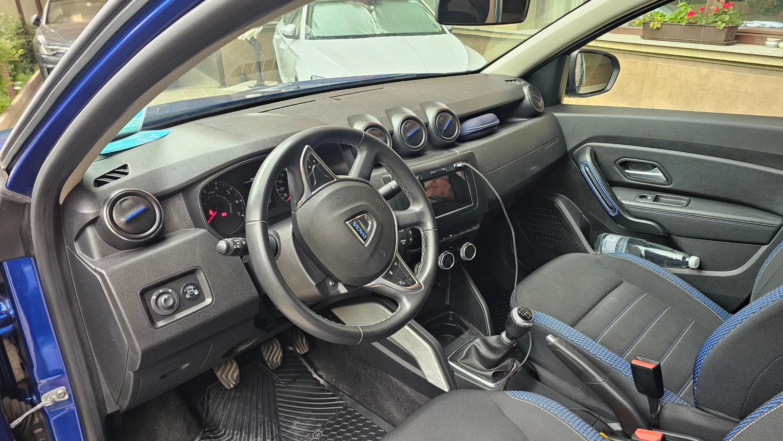 Dacia Duster, снимка 3 - Автомобили и джипове - 54771359