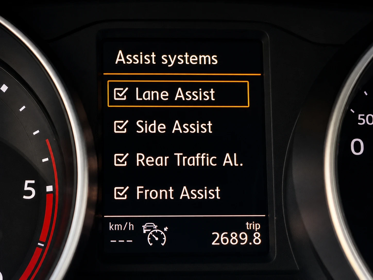 VW Tiguan 2.0 TDI/DSG/4motion, снимка 12 - Автомобили и джипове - 55195096