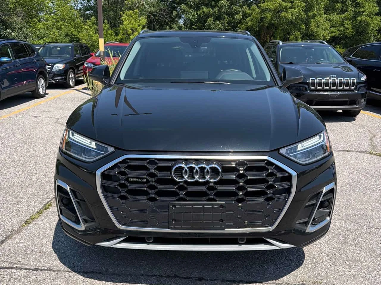 Audi Q5 Progressiv/ВТОРИ ГУМИ/ПАНОРАМА/ДИСТРОНИК, снимка 2 - Автомобили и джипове - 55270390