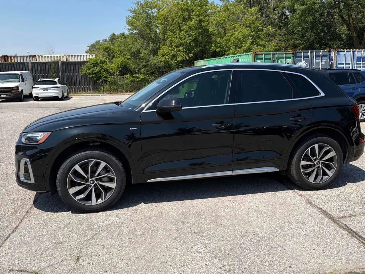 Audi Q5 Progressiv/ВТОРИ ГУМИ/ПАНОРАМА/ДИСТРОНИК, снимка 3 - Автомобили и джипове - 55270390