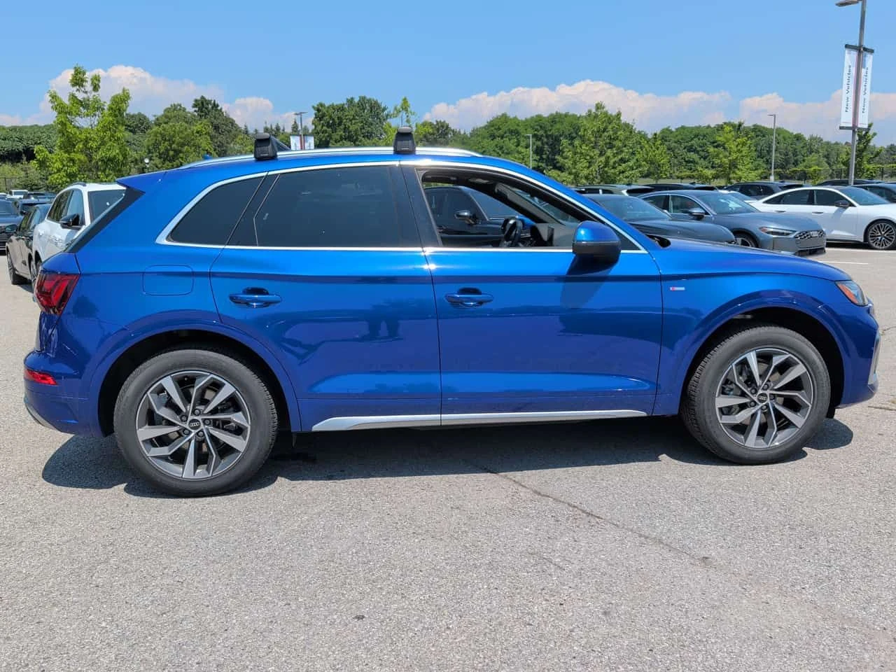 Audi Q5 * Technik * CARFAX * ОПЦИЯ ЗА ФИНАНСИРАНЕ , снимка 3 - Автомобили и джипове - 55302855