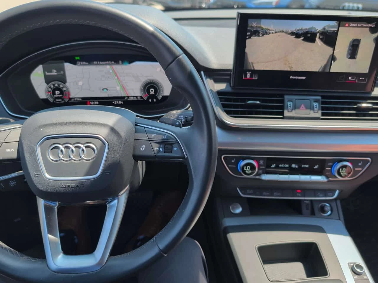Audi Q5 * Technik * CARFAX * ОПЦИЯ ЗА ФИНАНСИРАНЕ , снимка 9 - Автомобили и джипове - 55302855