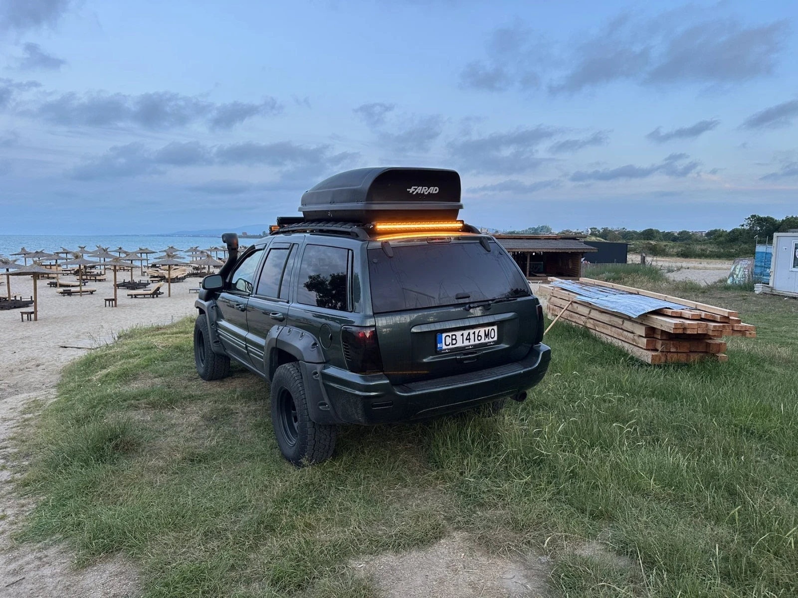 Jeep Grand cherokee, снимка 9 - Автомобили и джипове - 55547353