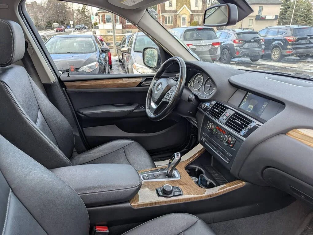 BMW X3 xDrive35i, снимка 9 - Автомобили и джипове - 55740336