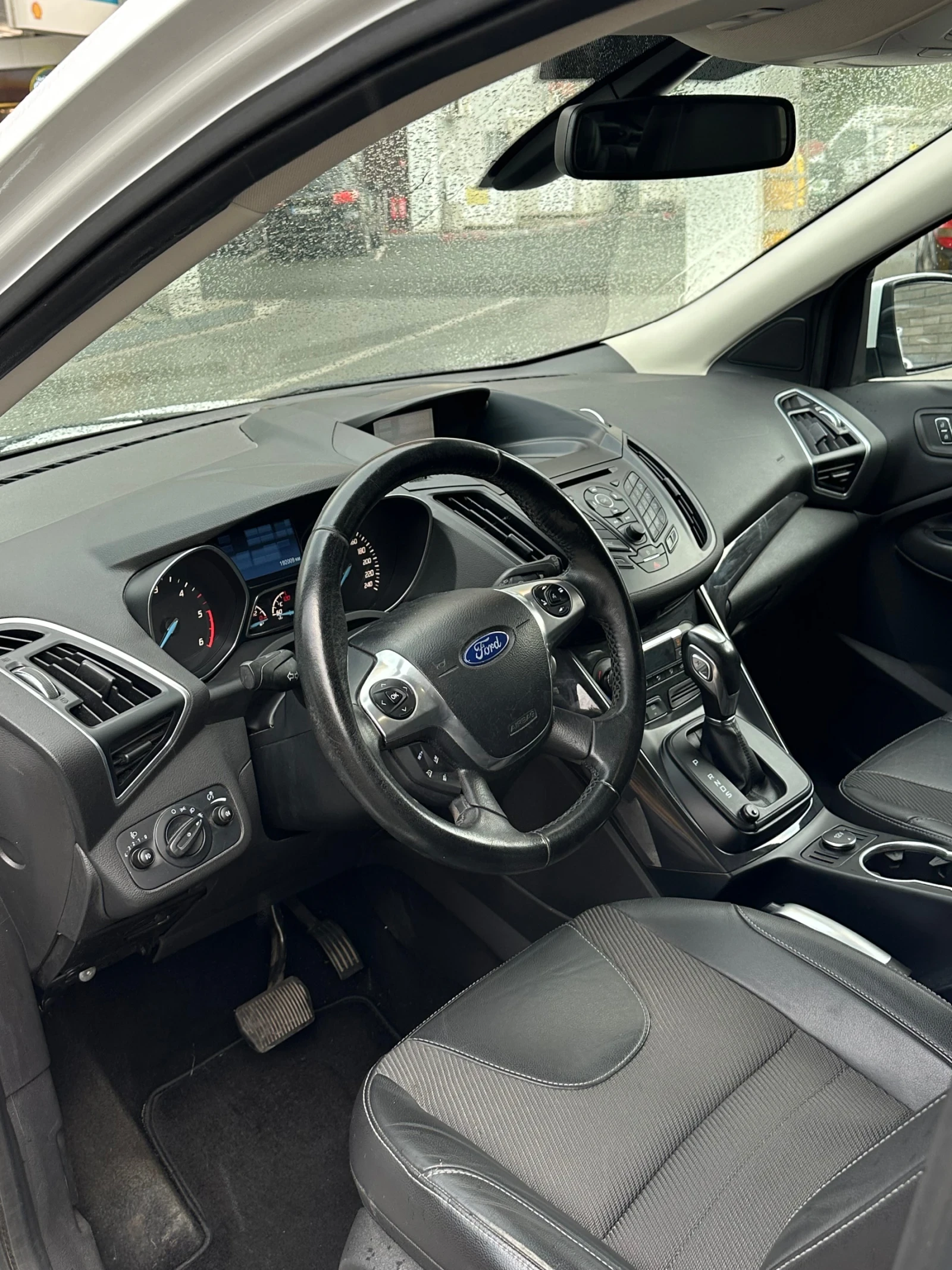 Ford Kuga 2.0 4x4 163hp, снимка 10 - Автомобили и джипове - 56168485