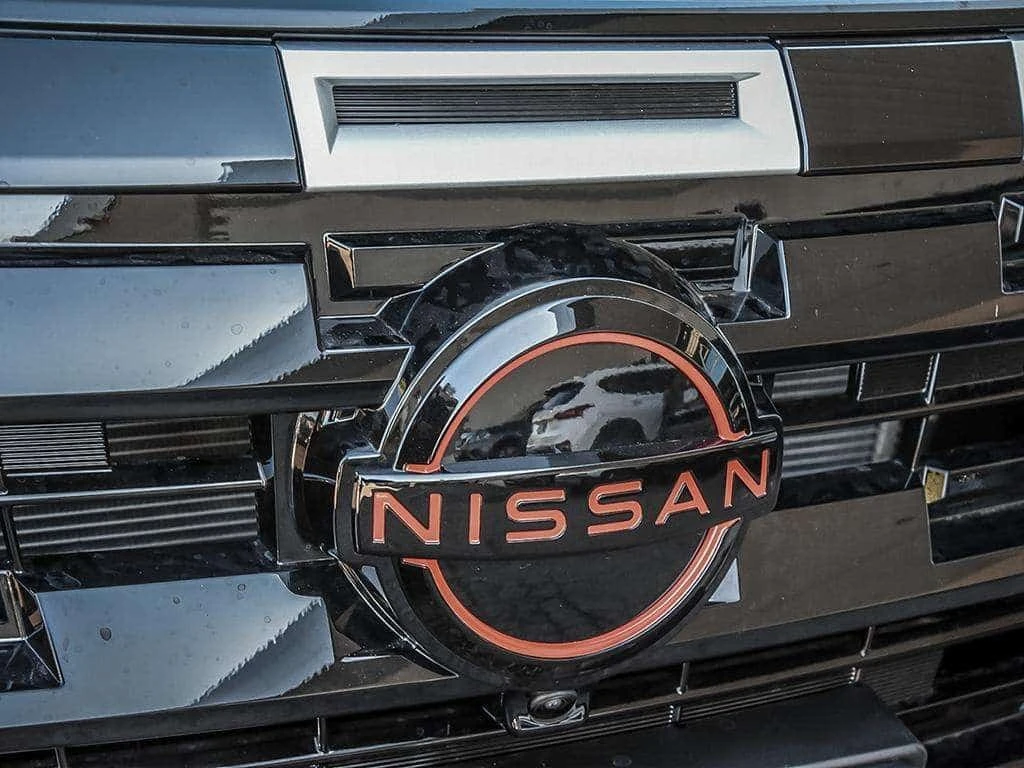 Nissan Rogue * Rock Creek * CARFAX * ����� �� ����������� | Mobile.bg � ����������� 9