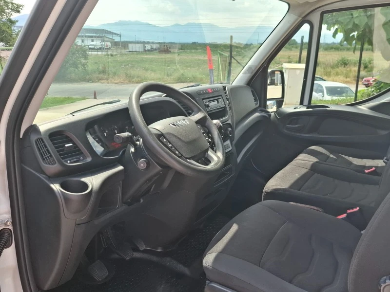 Iveco Daily 3.0i/Euro6/Метан, снимка 5 - Бусове и автобуси - 46259975