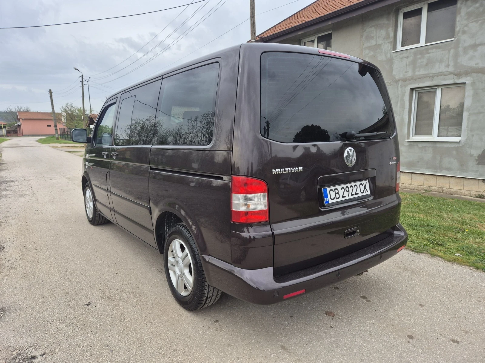 VW Transporter 2.5TDI 4MOTION MULTIVAN - изображение 7