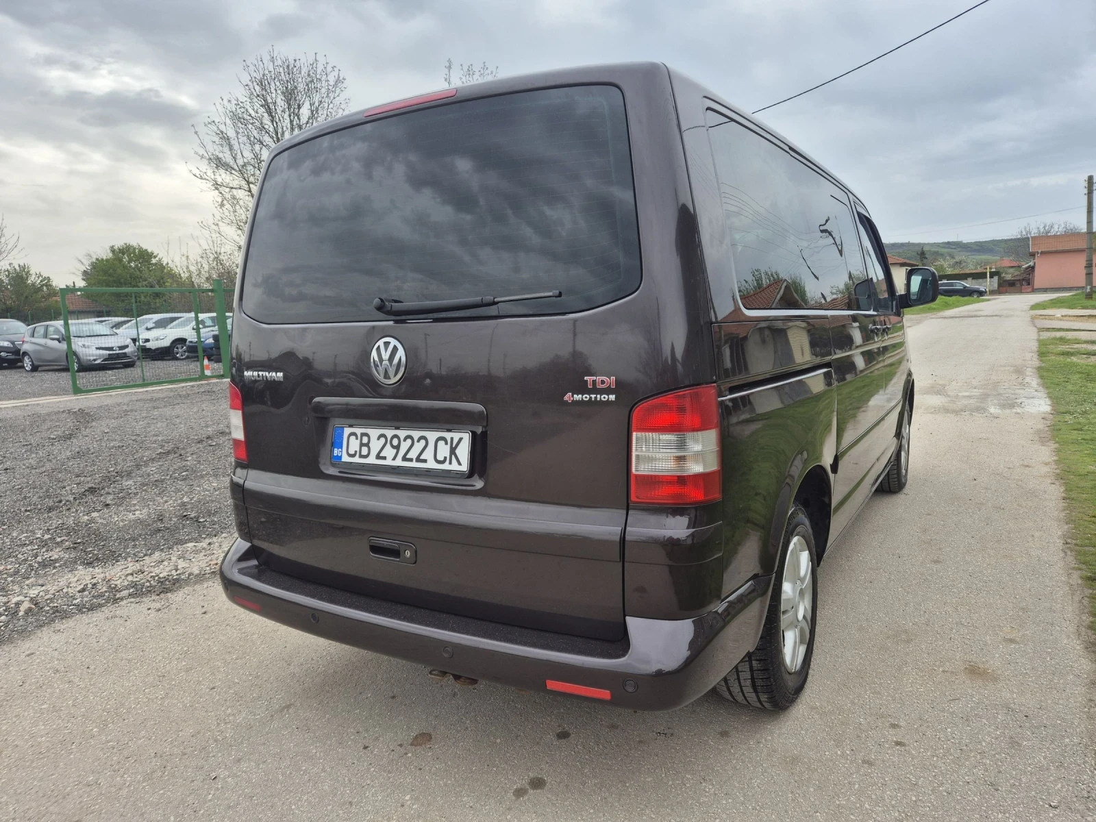 VW Transporter 2.5TDI 4MOTION MULTIVAN - изображение 5