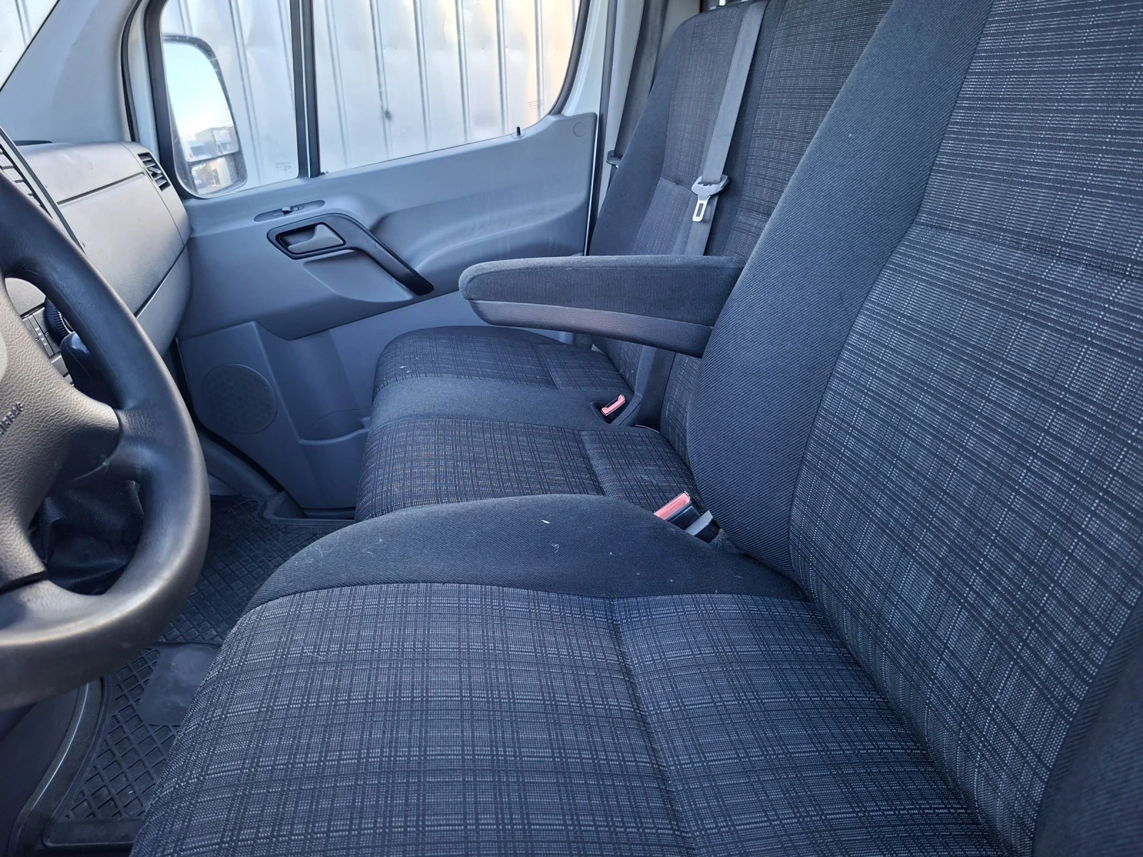 Mercedes-Benz Sprinter 316, снимка 10 - Бусове и автобуси - 54130509