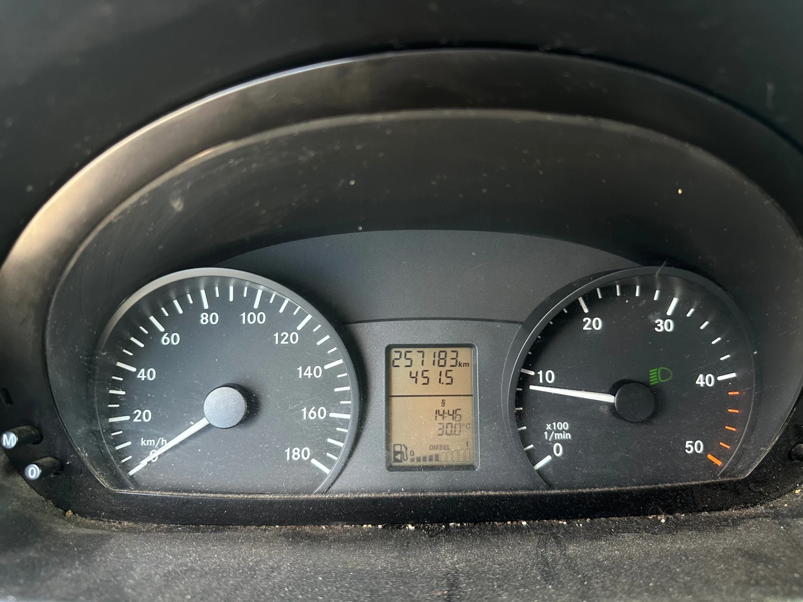 Mercedes-Benz Sprinter 315 7 местен* Климатик, снимка 8 - Бусове и автобуси - 54948115