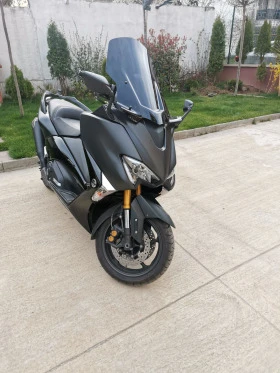  Yamaha T-max