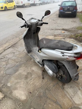 Honda Dylan 125, снимка 3 - Мотоциклети и мототехника - 53641287