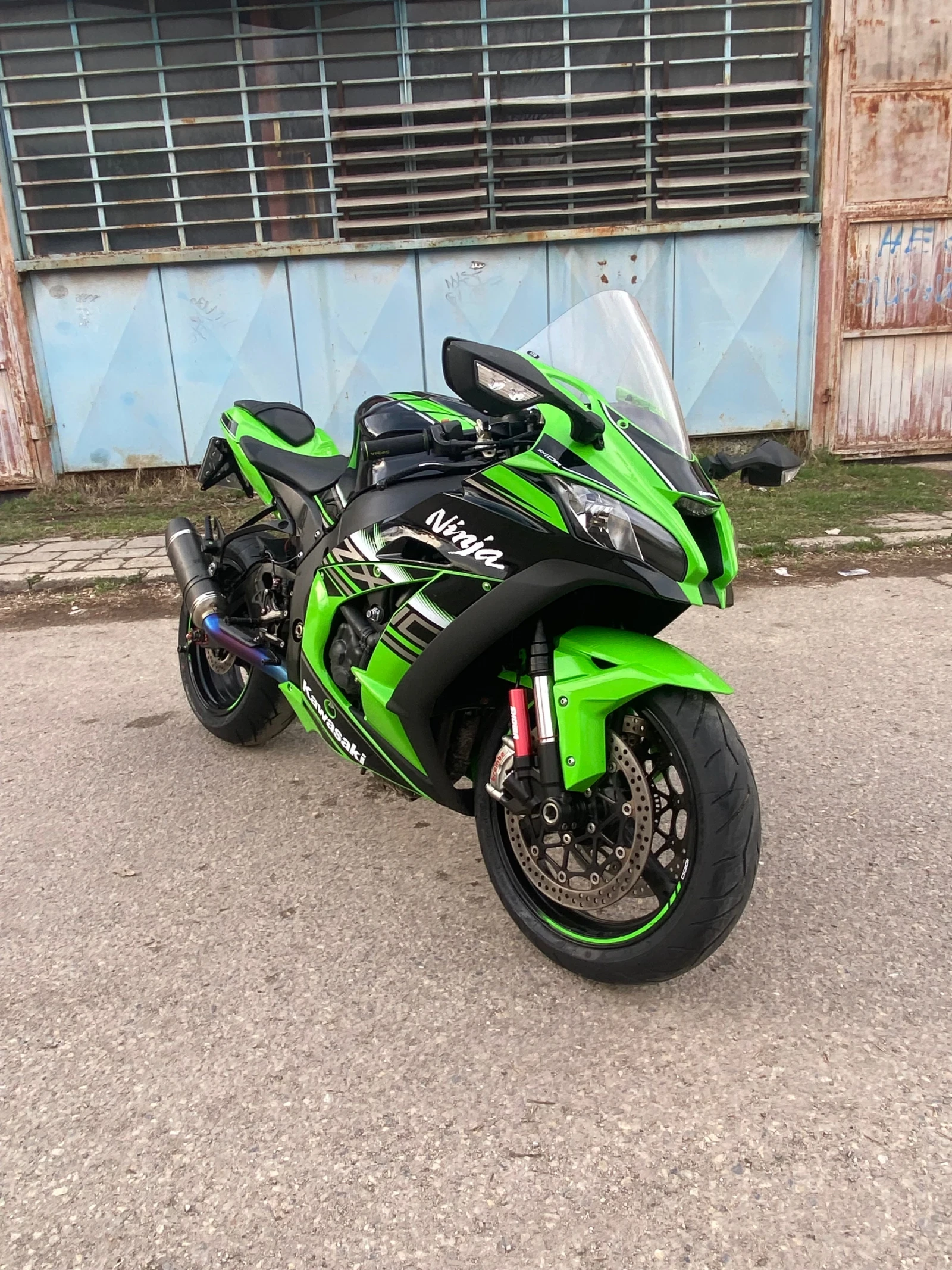 Kawasaki Ninja ZX10R - изображение 2