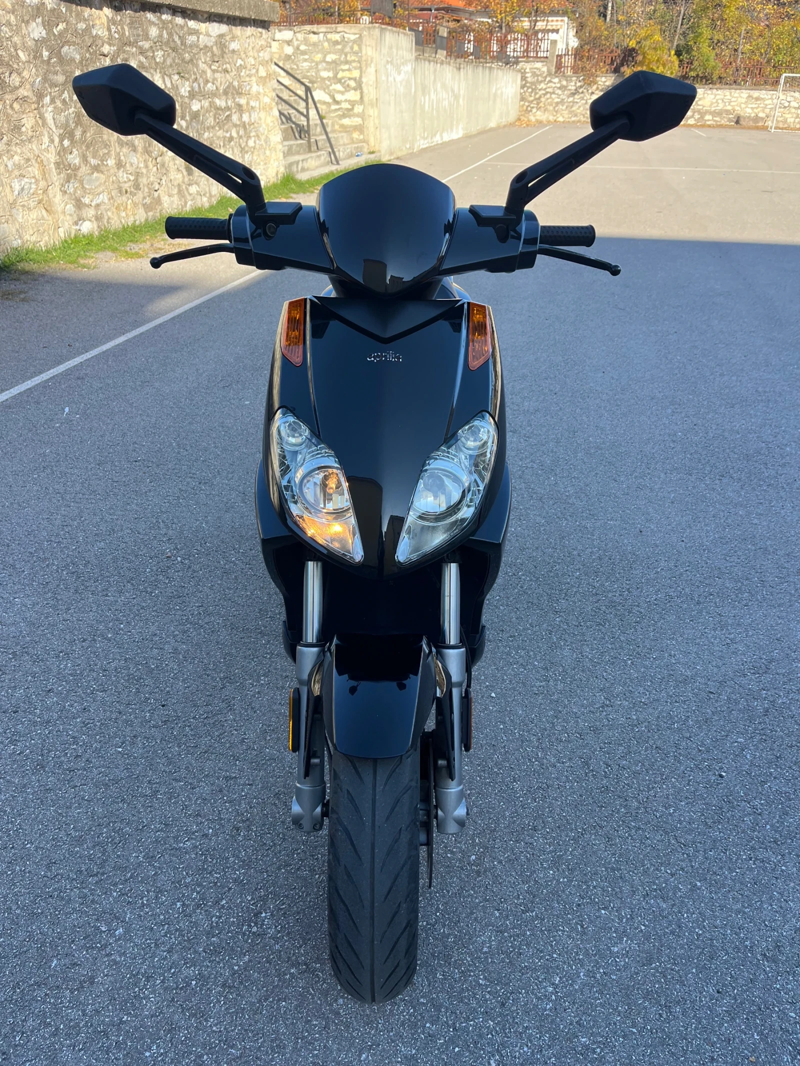 Aprilia Sr Sportcity one 50 - изображение 2