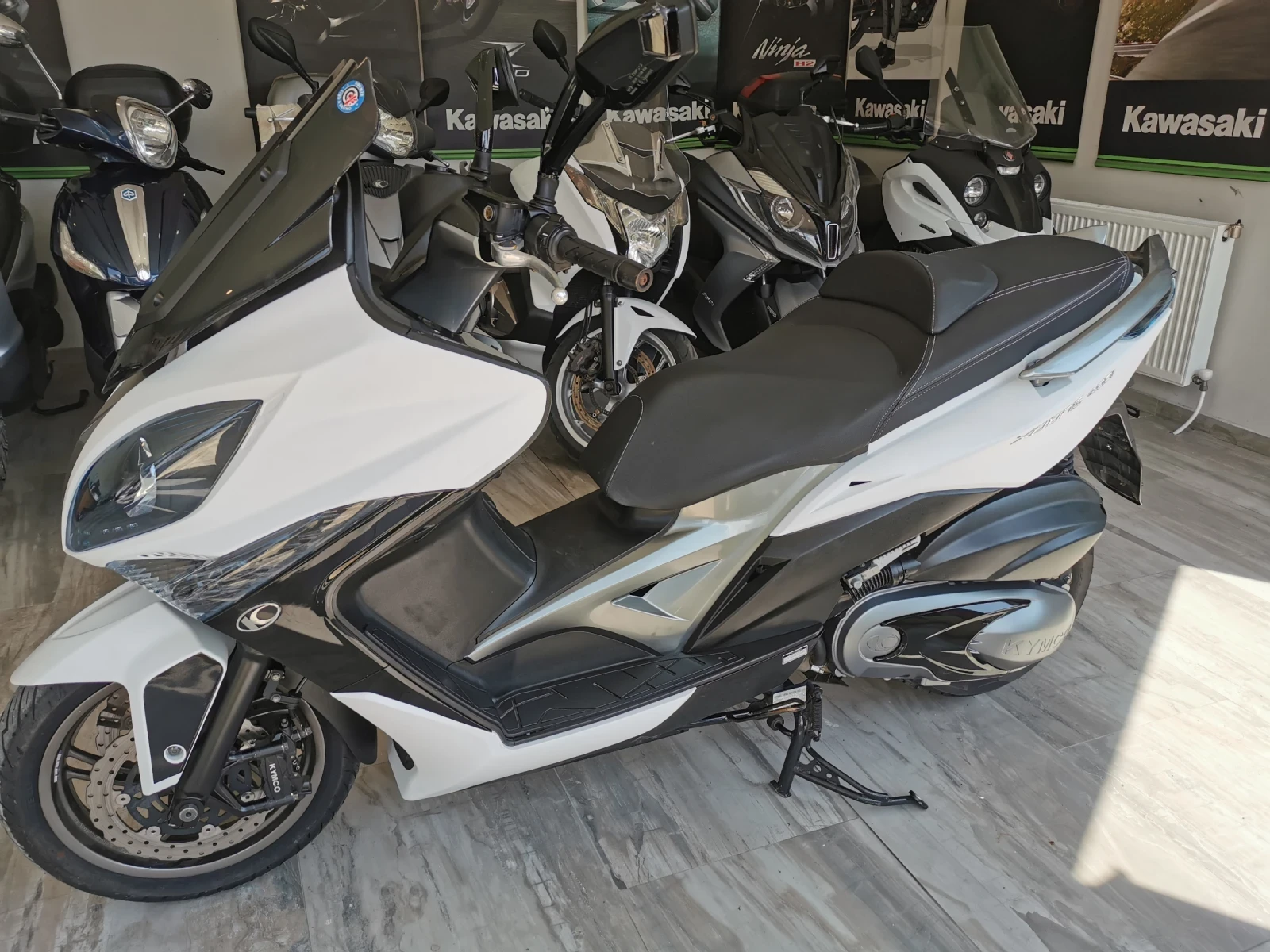 Kymco Xciting 400 i, снимка 3 - Мотоциклети и мототехника - 55445703
