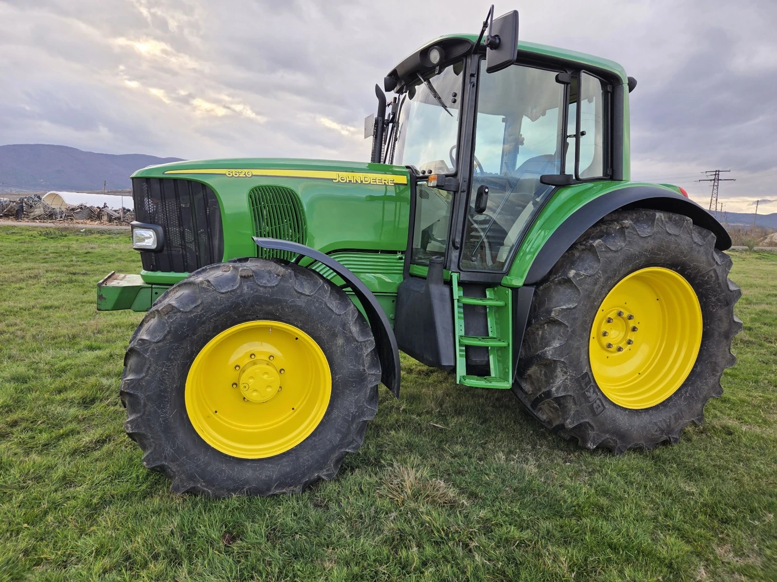 Трактор John Deere 6620 - изображение 5