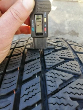 Гуми Зимни 255/70R16, снимка 7
