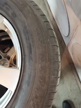 Гуми с джанти Michelin 235/65R17, снимка 3 - Гуми и джанти - 48833612