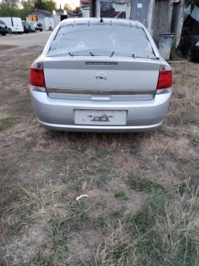 Обява за продажба на Opel Vectra 2.8 ~50 лв. - изображение 4 | Auto.bg Обява за продажба на Opel Vectra 2.8 ~50 лв. - изображение 4