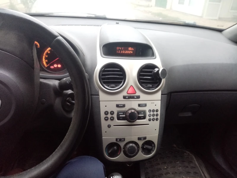 Opel Corsa s-d, снимка 3 - Автомобили и джипове - 47554427