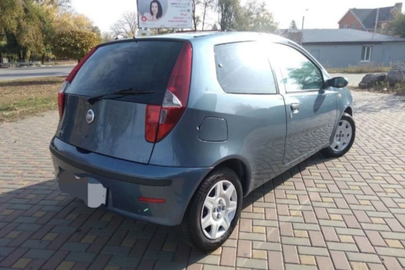 Fiat Punto 1.2 бензин, снимка 4 - Автомобили и джипове - 48005098