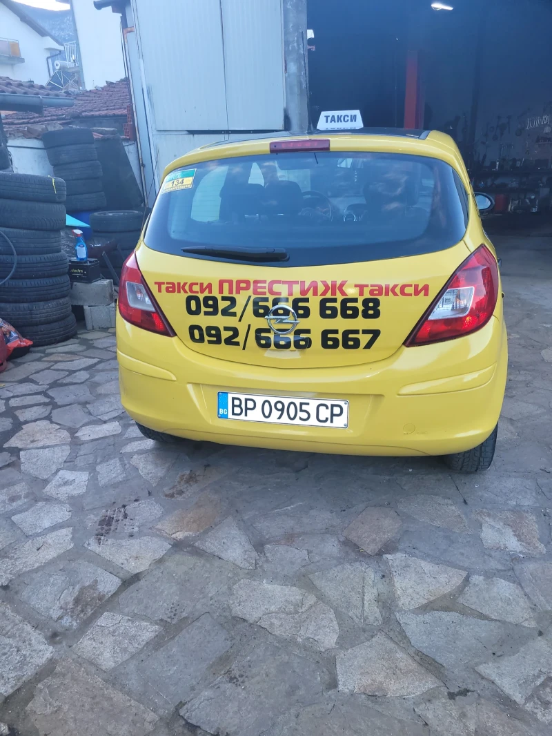 Opel Corsa 1.2, снимка 3 - Автомобили и джипове - 48890696