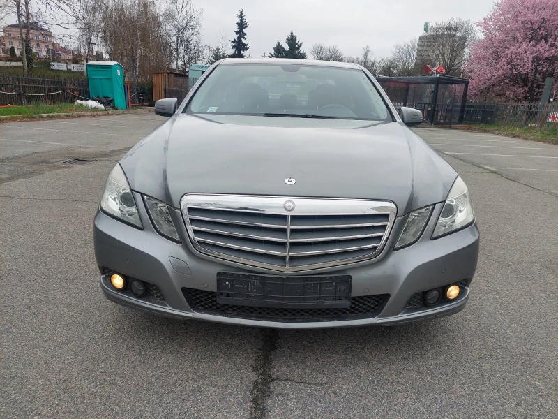 Mercedes-Benz E 300 CDI AUTOMATIC, снимка 3 - Автомобили и джипове - 49642626