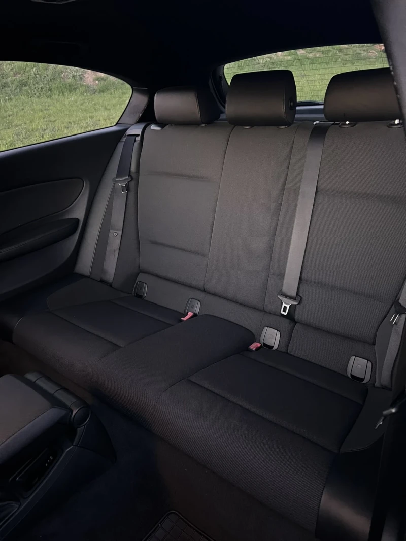 BMW 118, снимка 9 - Автомобили и джипове - 52348065