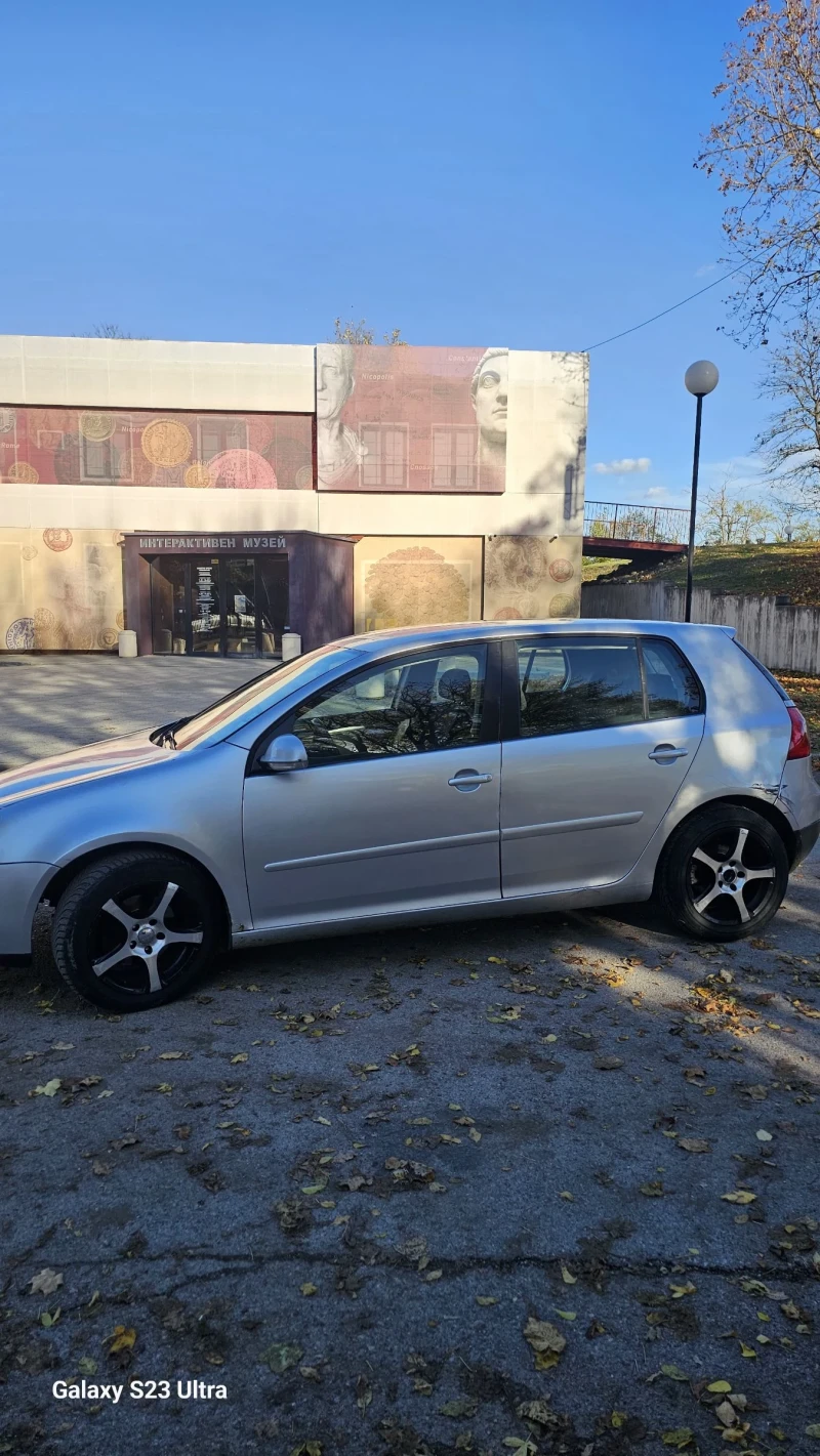VW Golf 2.0TDI, снимка 3 - Автомобили и джипове - 52179238