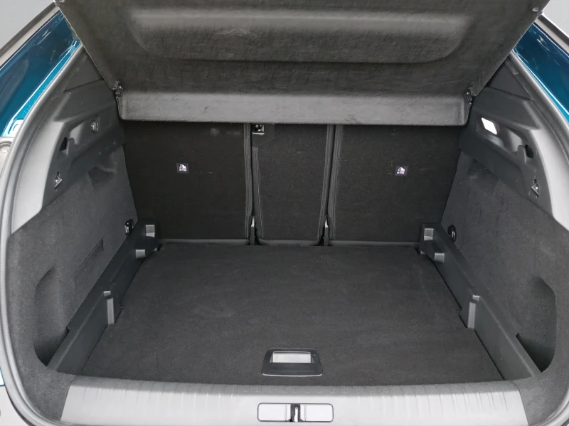 Peugeot 3008 ALLURE 1.2 PureTech 145 HYBRID 48V e-DCS6 EURO 6.4, снимка 9 - Автомобили и джипове - 52548370
