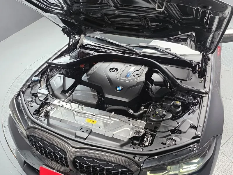 BMW 330 (G20) 330E, снимка 6 - Автомобили и джипове - 56324781