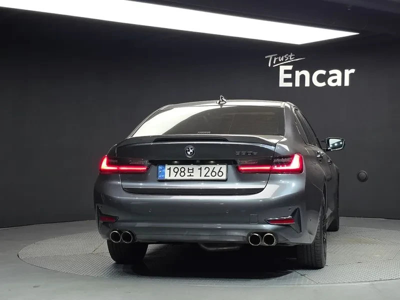BMW 330 (G20) 330E, снимка 4 - Автомобили и джипове - 56324781