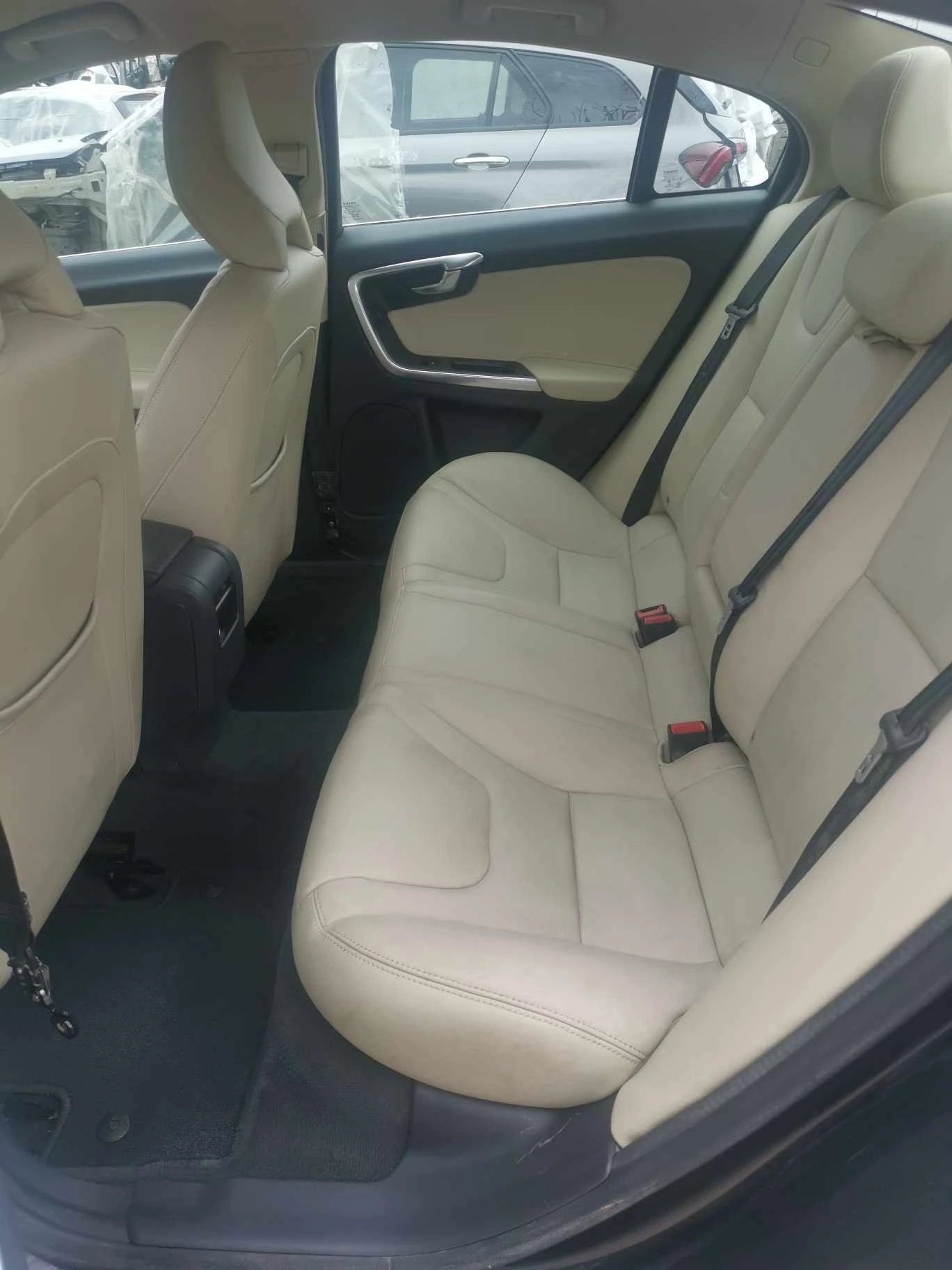 Volvo S60 2.0d | Mobile.bg — изображение 15