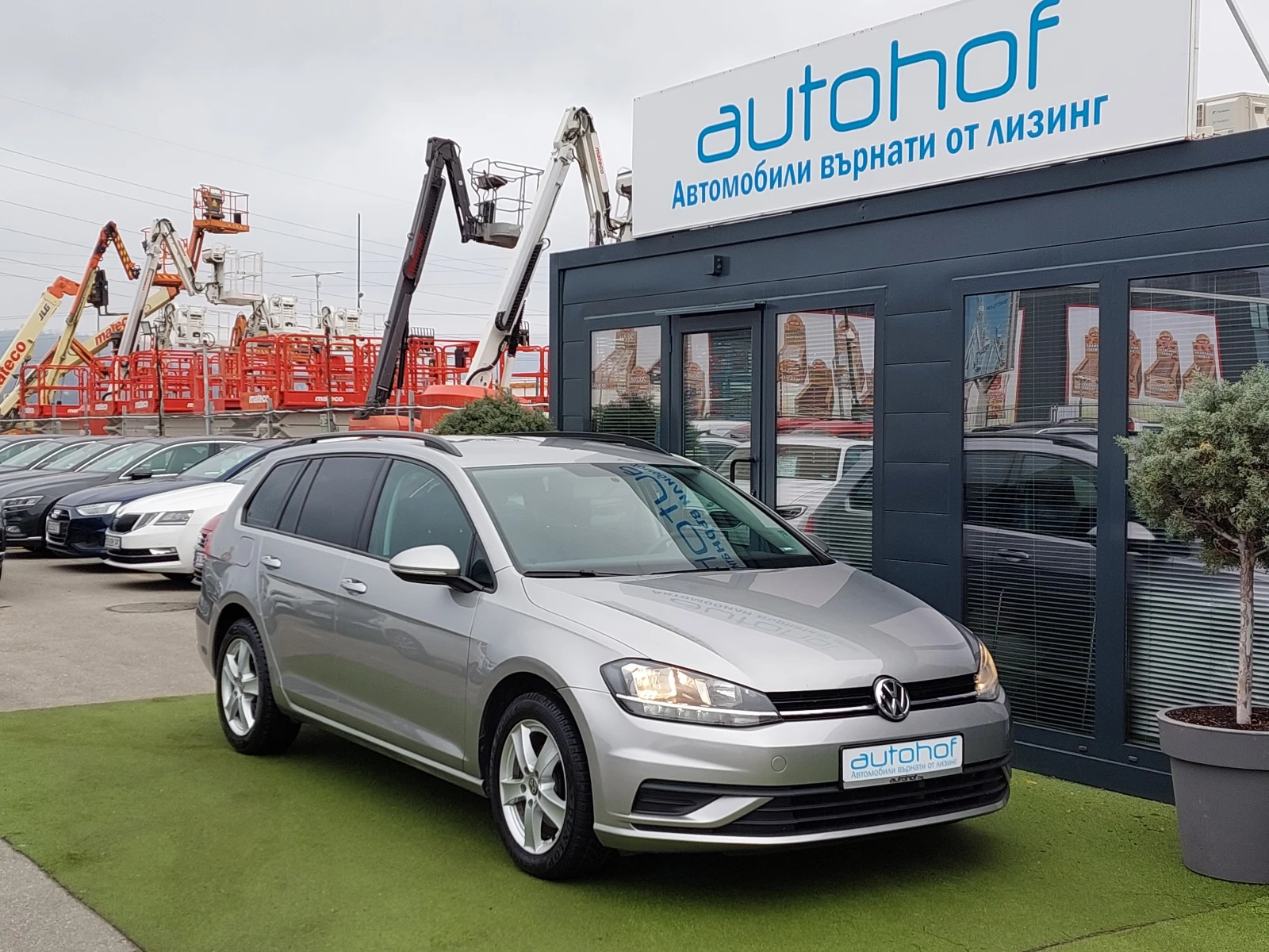 VW Golf 1.6TDI/116к.с./5MT/N1 - изображение 6