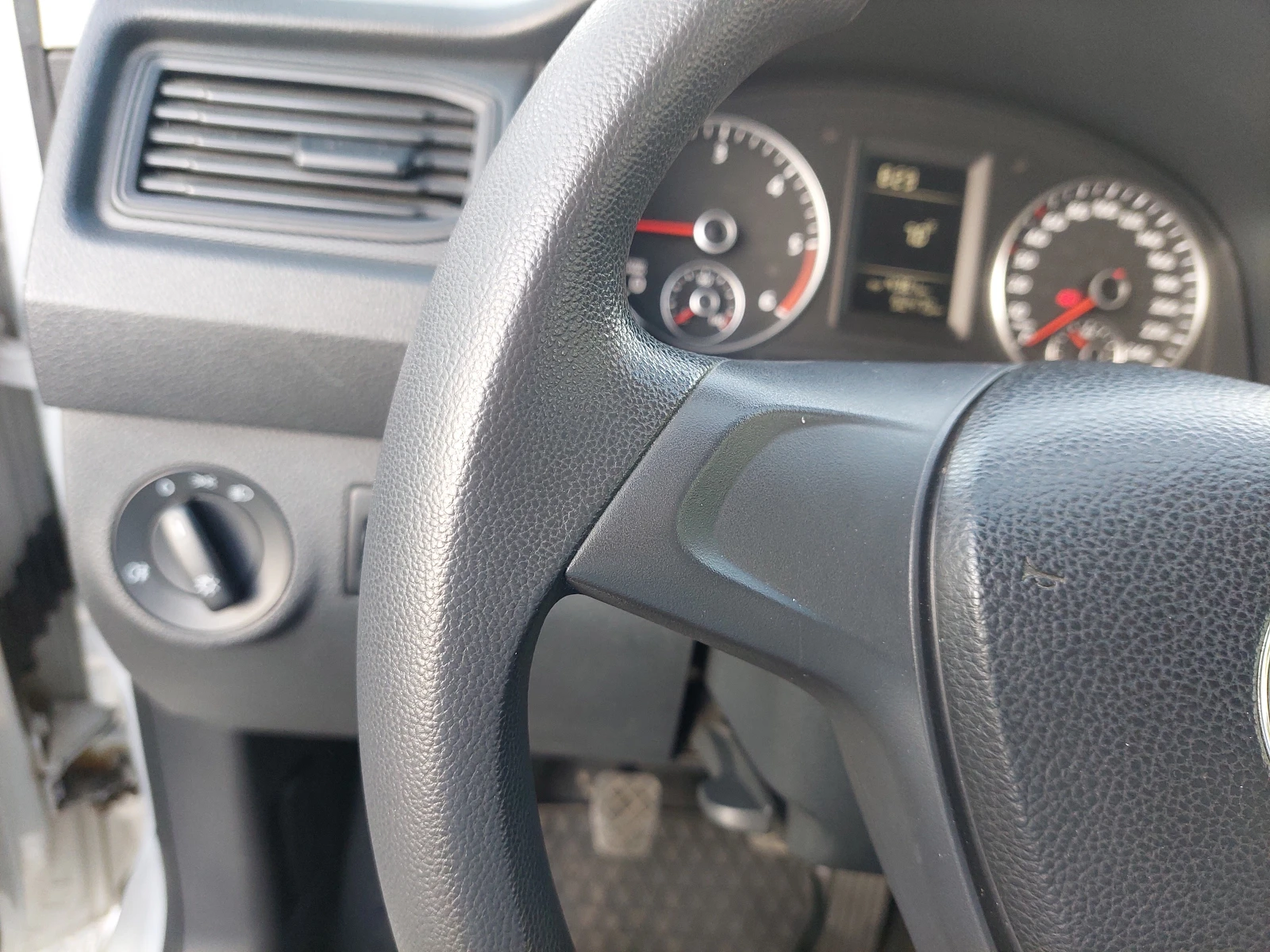 VW Caddy 2, 0TDI 102ps 92000km!!! | Mobile.bg   13