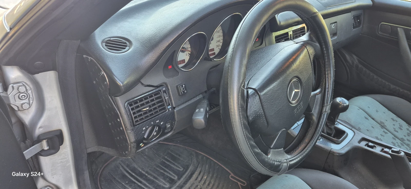 Mercedes-Benz SLK 230    .  | Mobile.bg   12