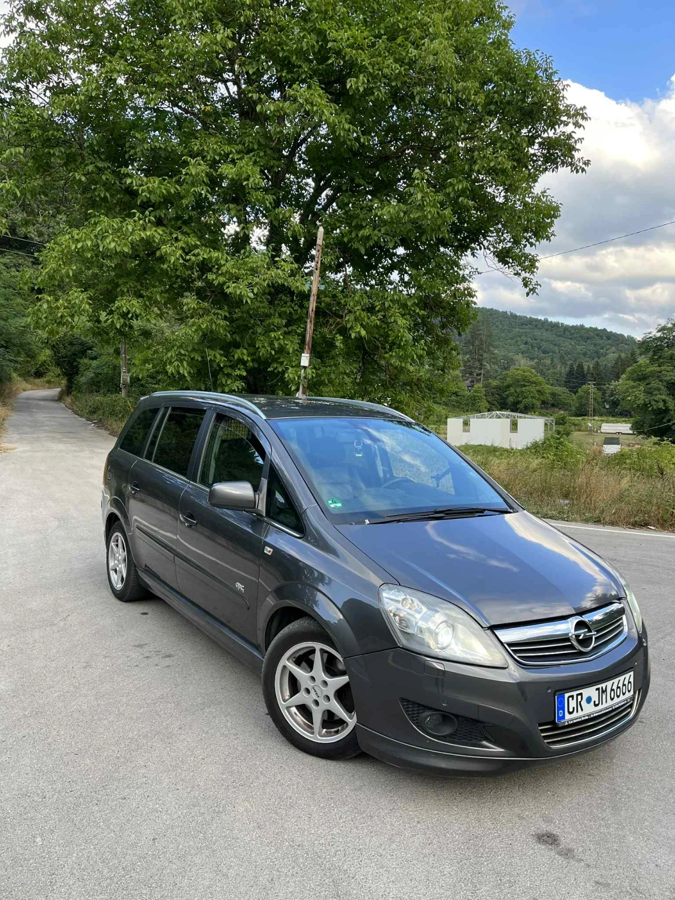Opel Zafira  - изображение 6